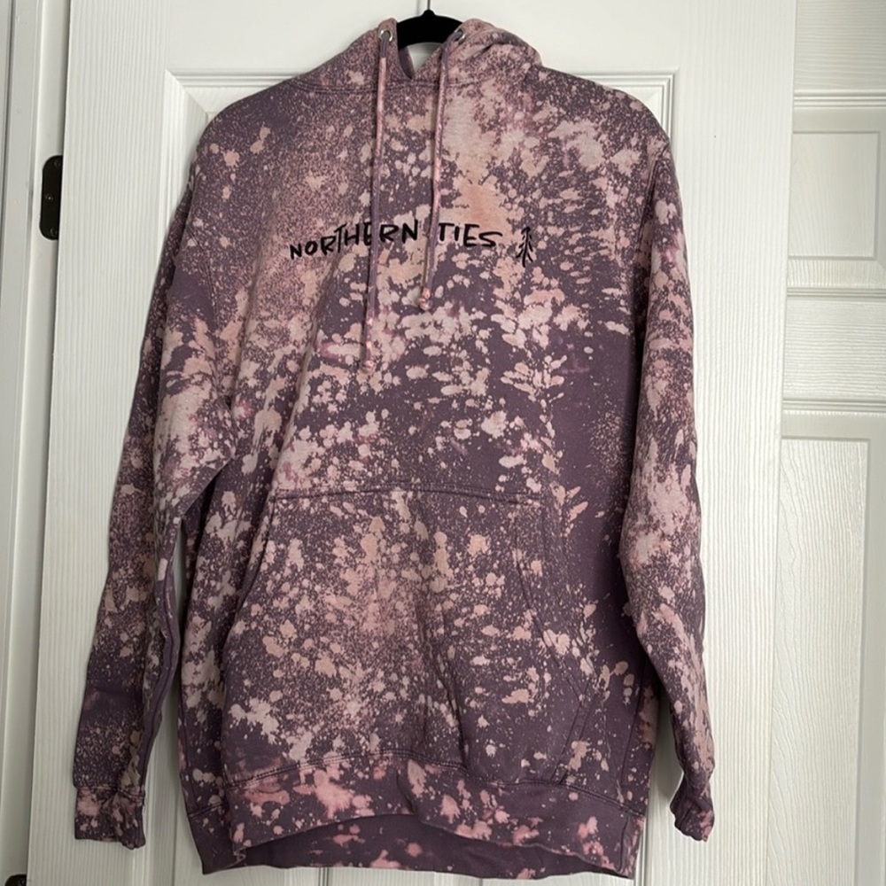 Medium Northern Ties Hoodie